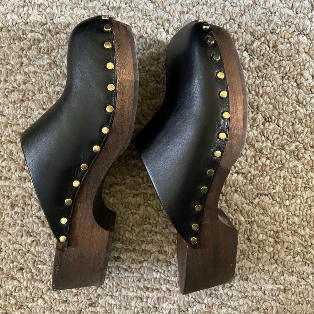 KHAITE Lucca black studded clog